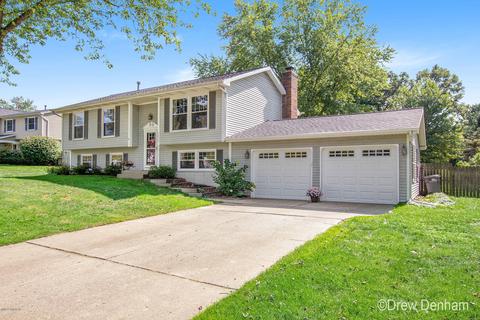 6652 Rix St SE, Ada, MI 49301 photo 3