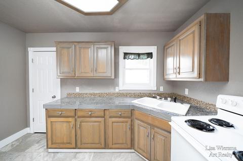 203 Middle St, Three Rivers, MI 49093 photo 14
