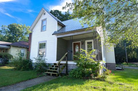203 Middle St, Three Rivers, MI 49093 photo 1
