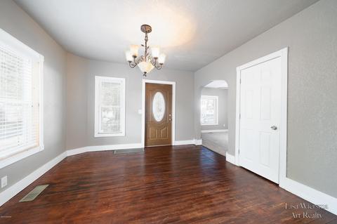 203 Middle St, Three Rivers, MI 49093 photo 6
