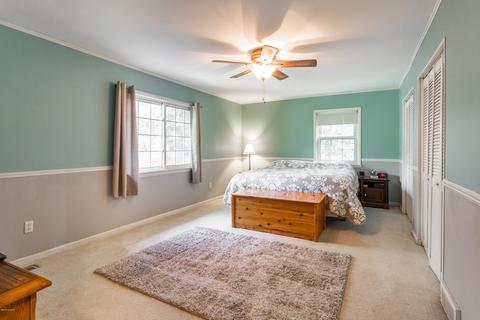 1025 Pinecone Dr, Howell, MI 48843 photo 15