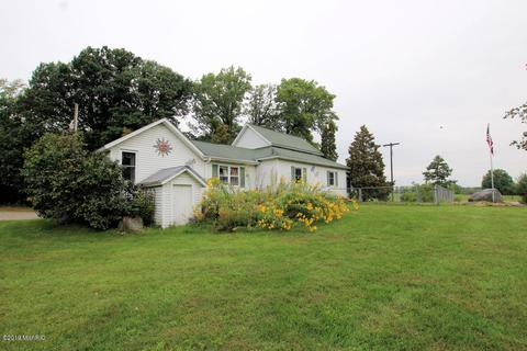 17925 Bailey Rd, Bailey, MI 49303 photo 2