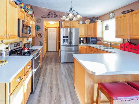 195 Moon Dr, Plainwell, MI 49080 photo 12