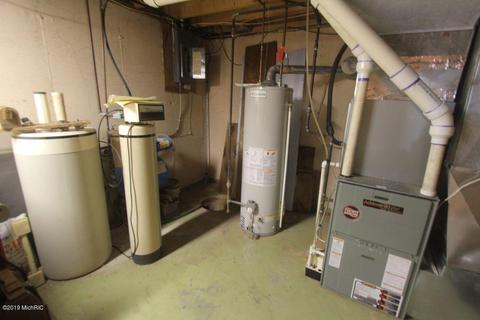 374 Airview Dr, Coldwater, MI 49036 photo 16