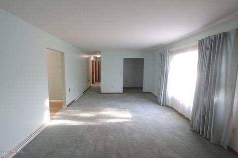 374 Airview Dr, Coldwater, MI 49036 photo 7