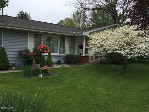 374 Airview Dr, Coldwater, MI 49036 photo 1