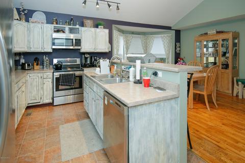 780 White Pigeon St, Constantine, MI 49042 photo 10