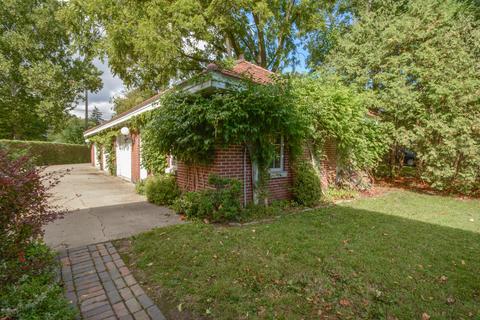 555 E Mansion St, Marshall, MI 49068 photo 14