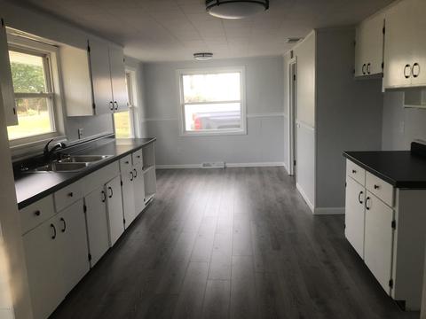 4951 Carpenter Rd, Reading, MI 49274 photo 2