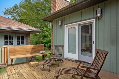 111 E Locust St, Three Oaks, MI 49128 photo 15