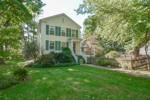 518 E Mansion St, Marshall, MI 49068 photo 2