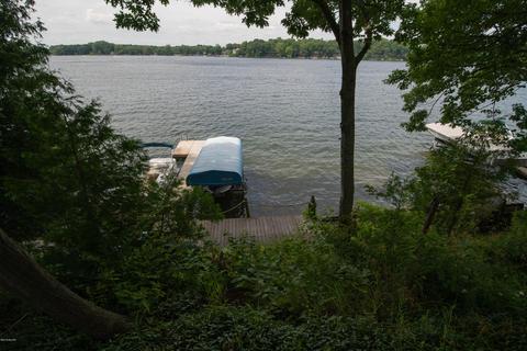 90576 Bluff Dr, Marcellus, MI 49067 photo 4