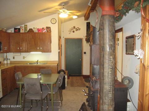 7960 N Mac Rd, Irons, MI 49644 photo 11