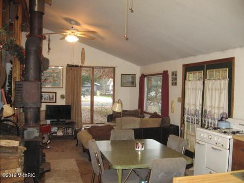 7960 N Mac Rd, Irons, MI 49644 photo 10