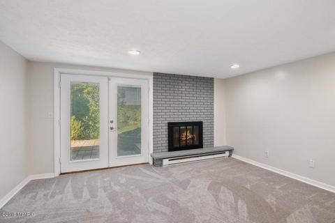 4431 E River Rd, Buchanan, MI 49107 photo 8