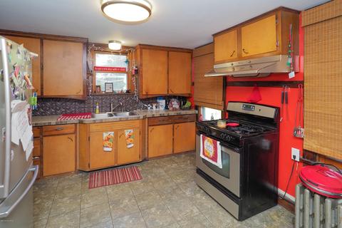 1100 Canaris St, Constantine, MI 49042 photo 11