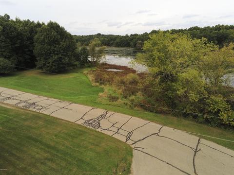 665 Mill St, Concord, MI 49237 photo 26