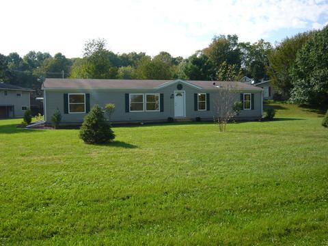 665 Mill St, Concord, MI 49237 photo 1