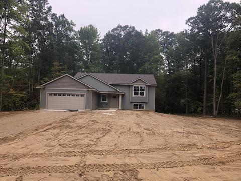 2595 140th Ave, Dorr, MI 49323 photo 1