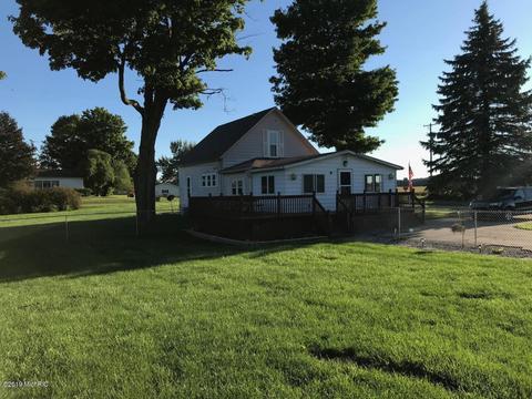 7580 Addison Rd, Jerome, MI 49249 photo 1