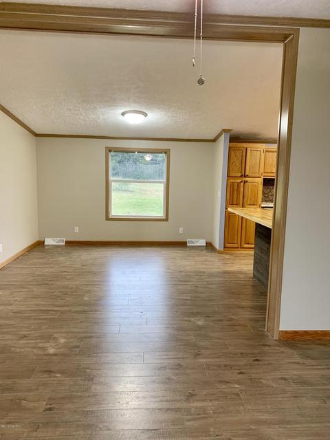 4626 S Custer Rd, Custer, MI 49405 photo 9