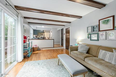 565 Edgeworthe Dr SE, Ada, MI 49301 photo 12