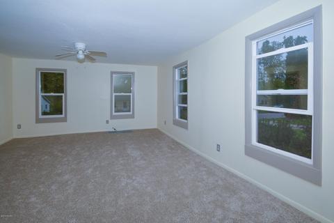 310 Locust St, Marshall, MI 49068 photo 6