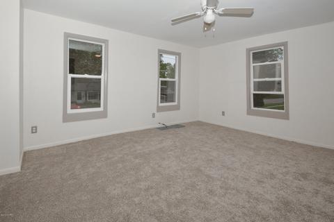 310 Locust St, Marshall, MI 49068 photo 5
