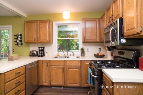 11357 56th Ave, Allendale, MI 49401 photo 13