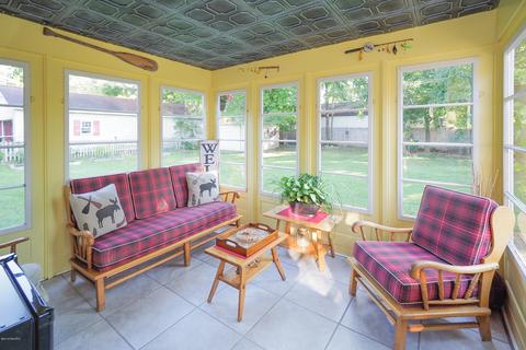 309 Brigham St, Plainwell, MI 49080 photo 11