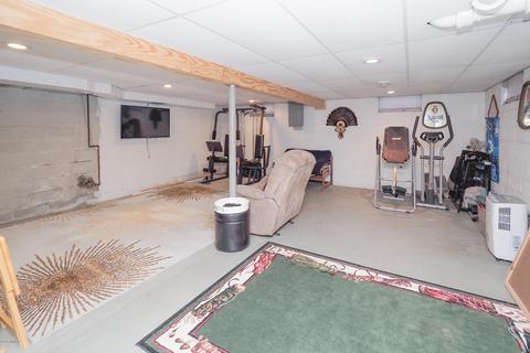 309 Brigham St, Plainwell, MI 49080 photo 16