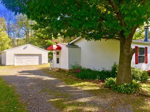 3720 E Shore Dr, Stanton, MI 48888 photo 4