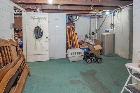 680 S Washington St, Constantine, MI 49042 photo 27