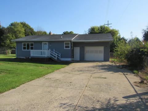 308 Bluff St, Buchanan, MI 49107 photo 1