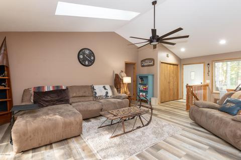 321 3rd St, Plainwell, MI 49080 photo 13