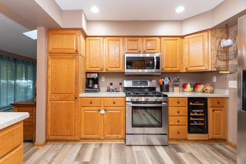 321 3rd St, Plainwell, MI 49080 photo 9