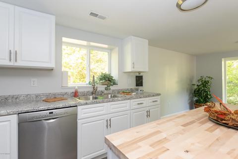 3618 D Ave E, Kalamazoo, MI 49004 photo 9