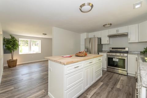 3618 D Ave E, Kalamazoo, MI 49004 photo 12