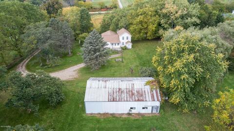 4655 26th St, Dorr, MI 49323 photo 2