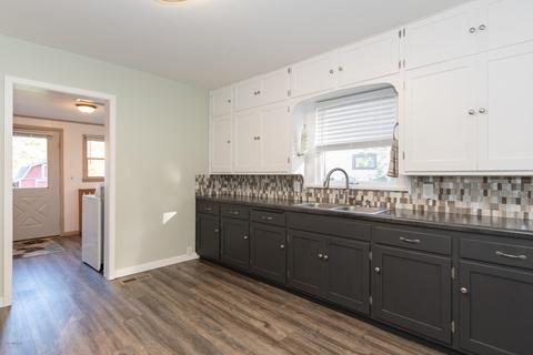 413 Centre St, Marcellus, MI 49067 photo 5