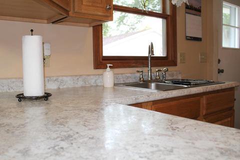 408 N Drive Dr E, Marshall, MI 49068 photo 7