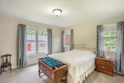 2135 Sunny Pine Dr, Dorr, MI 49323 photo 49