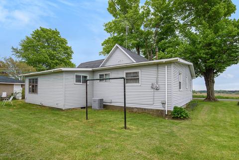 68044 Cr 378, Covert, MI 49043 photo 4