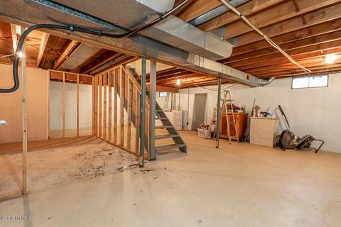 812 Forest St, Marshall, MI 49068 photo 28