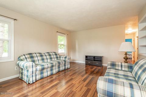 812 Forest St, Marshall, MI 49068 photo 13