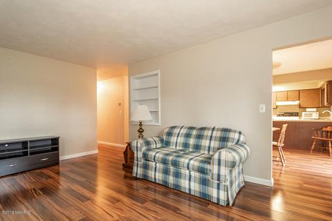 812 Forest St, Marshall, MI 49068 photo 17