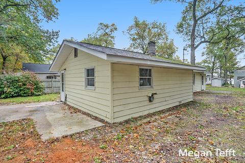 1711 E 88th St, Newaygo, MI 49337 photo 5