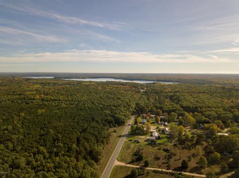 5746 E 36th St, White Cloud, MI 49349 photo 33