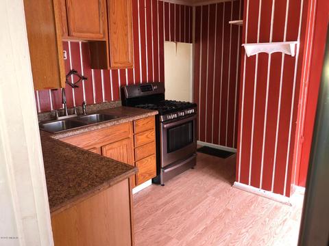 76 E Pearl St, Coldwater, MI 49036 photo 8