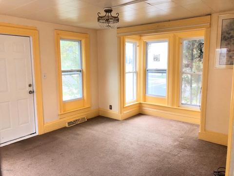 76 E Pearl St, Coldwater, MI 49036 photo 4